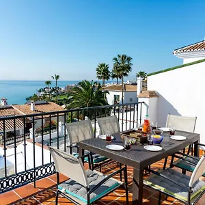 nerja-paradise-rentals-villa-azalea.es-andalucia.com/
